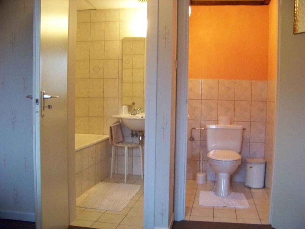 Auberge Le Vieux Moulin Bouillon Room photo